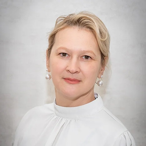 Дора Светлана Владимировна
